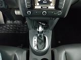 Volkswagen Touran (2014) Comfortline 2.0 TDI, 7 míst - náhled 13