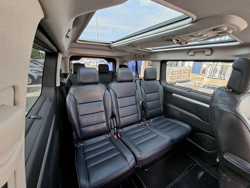 Peugeot Traveller LONG ALLURE 2,0 BHDI 150k M6 - fotka 6 z 27