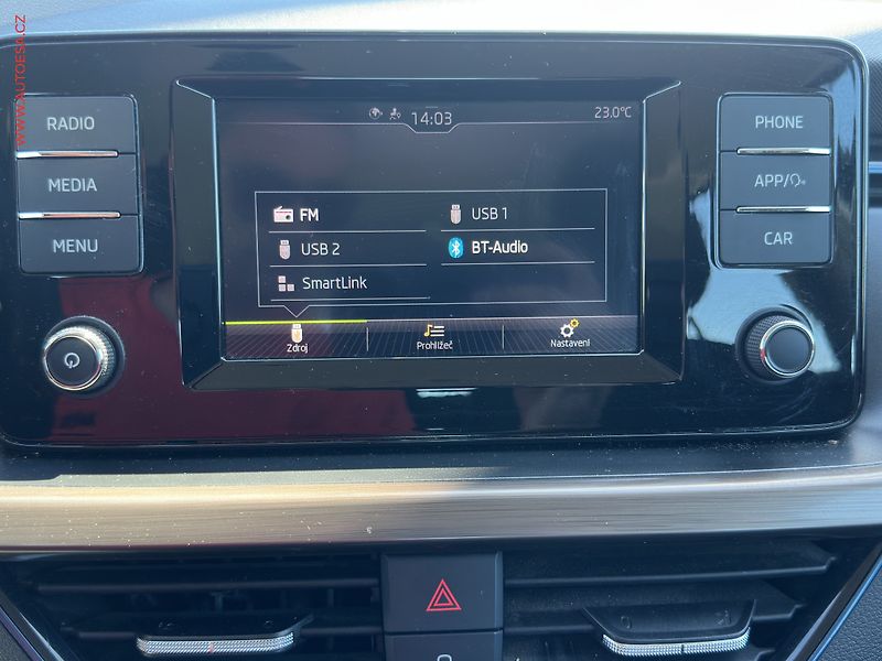 Škoda Kamiq (2019) 1.0 TSi, ČR, Ambition - fotka 13 z 18
