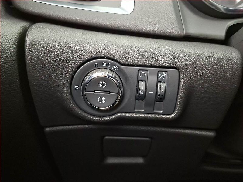 Opel Astra (2014) 1.4 T, Serv.kniha, Tempomat - fotka 14 z 15