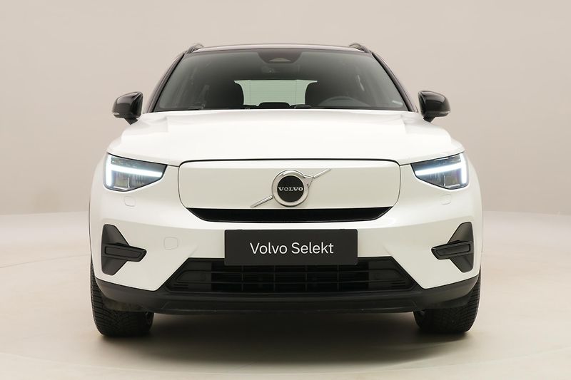 Volvo XC40 PURE ELECTRIC RECHARGE CORE  - fotka 16 z 55