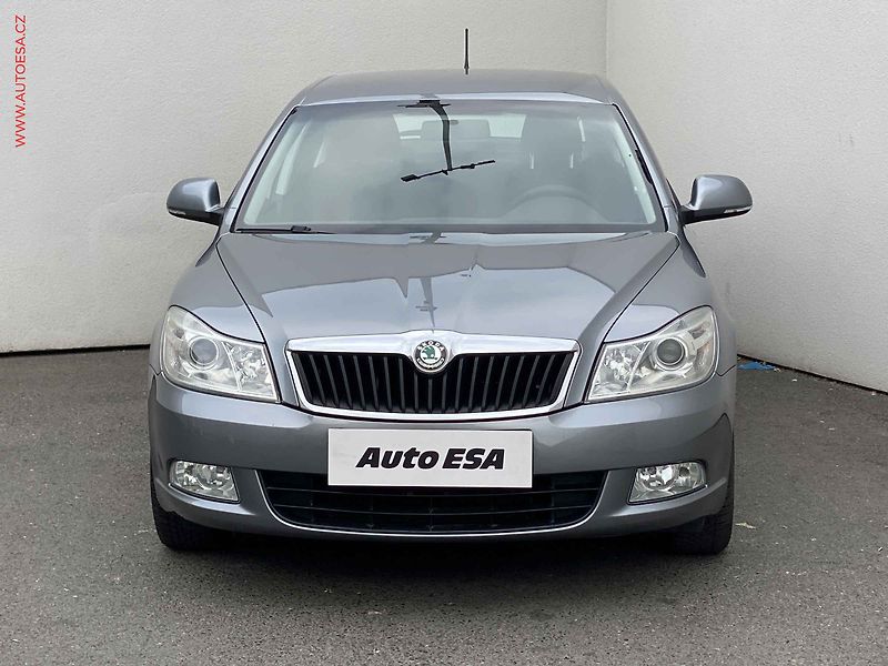 Škoda Octavia (2013) 1.4 TSi, Ambition - fotka 2 z 15