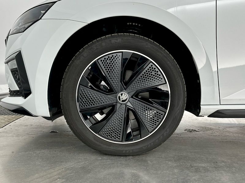 Škoda Scala (2025) 1.0TSI 85kW Monte Carlo - fotka 32 z 32