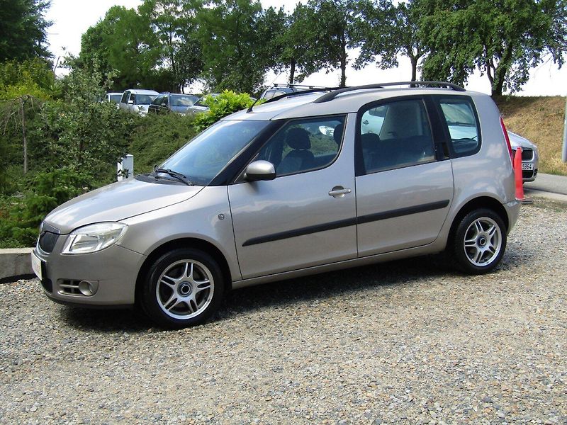 Škoda Roomster (2008) 1.9 TDI 77kW  BEZ DPF - fotka 2 z 36