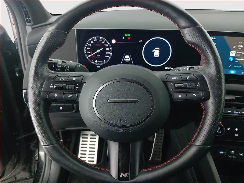 Hyundai Tucson (2024) N-Line 1.6 T-GDI - fotka 16 z 19