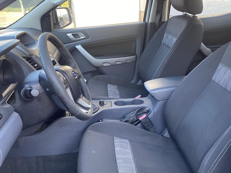 Ford Ranger (2013) 2,2 TDCi XL - 4x4 - fotka 14 z 26