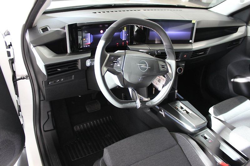 Opel Frontera (2026) Edition Hybrid 1.2 TURBO 81kW - fotka 7 z 16