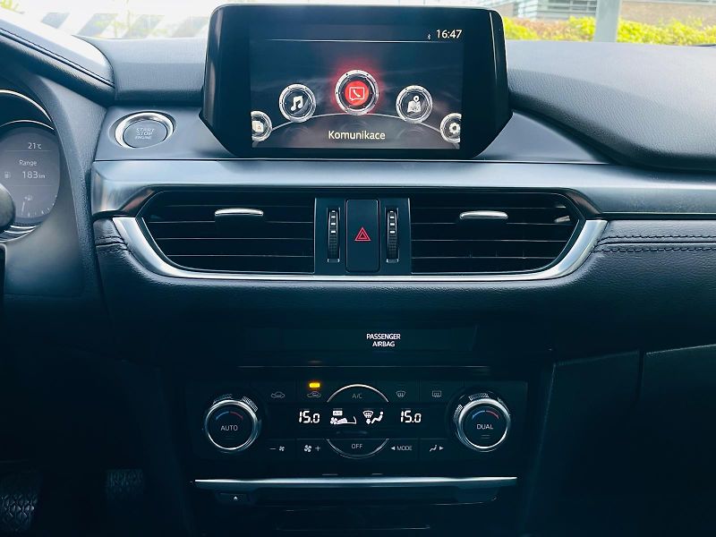 Mazda 6 2.0i 1.MAJITEL SERVISKA LPG - fotka 37 z 48