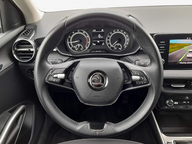 Škoda Fabia STYLE 1.0TSi 70KW 5MP - fotka 17 z 20