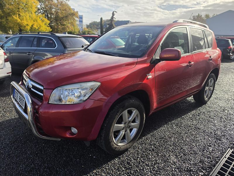 Toyota RAV4 2.2D 100KW 4x4 cz - fotka 2 z 16