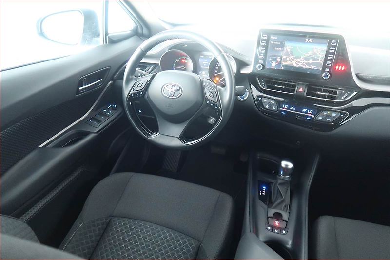 Toyota C-HR (2021) Business 2.0 Hybrid - fotka 7 z 20
