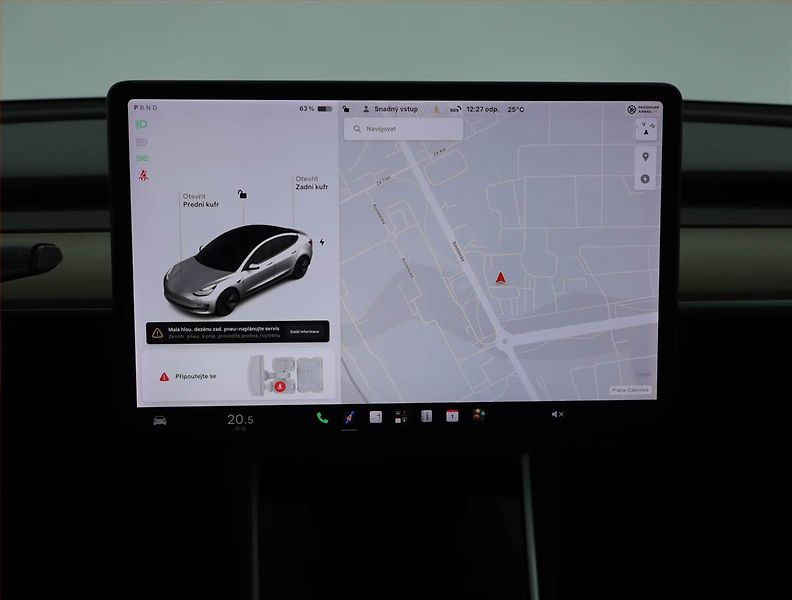 Tesla Model 3 (2019) Std Range Plus 55kWh, SoH 79% - fotka 11 z 22