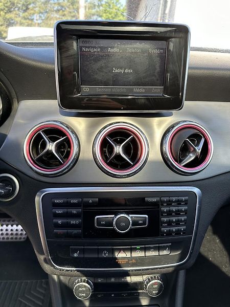 Mercedes-Benz GLA 220 CDI 125kW - fotka 10 z 14