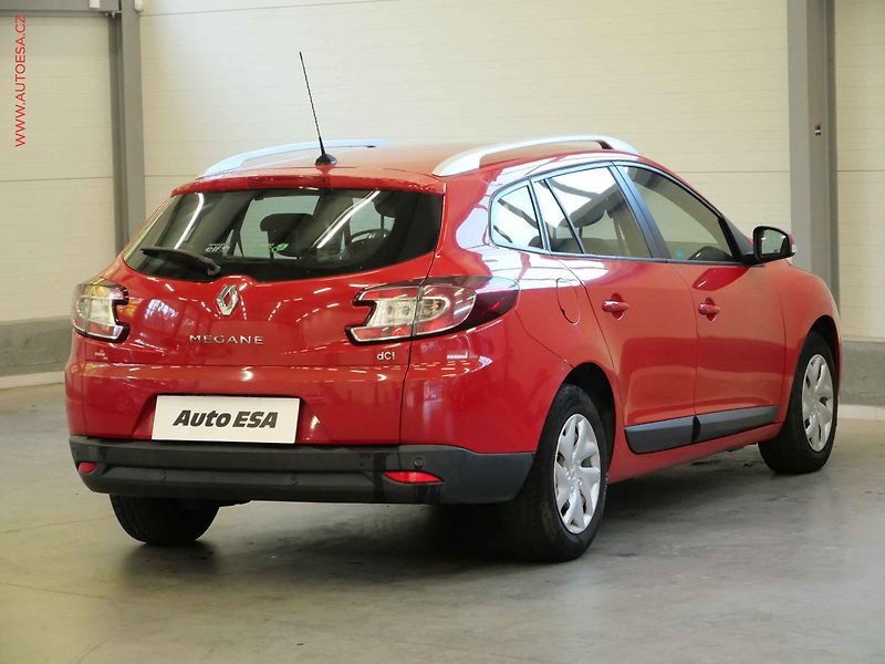 Renault Mégane (2012) 1.5 dCi, ČR, autoAC - fotka 4 z 23