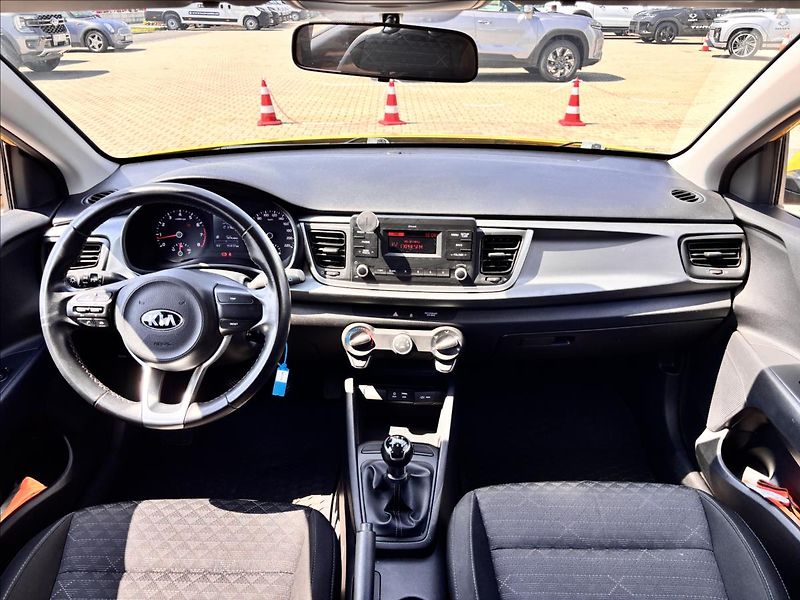Kia Rio 1,3 MPI 61kW Kappa Klima - fotka 14 z 21