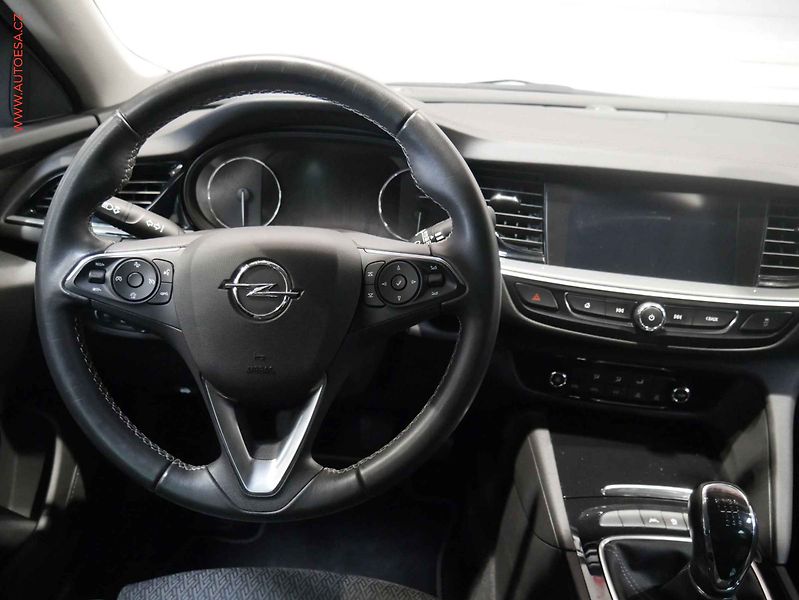 Opel Insignia (2019) 2.0 CDTI, 1.maj, AC, navi - fotka 11 z 19