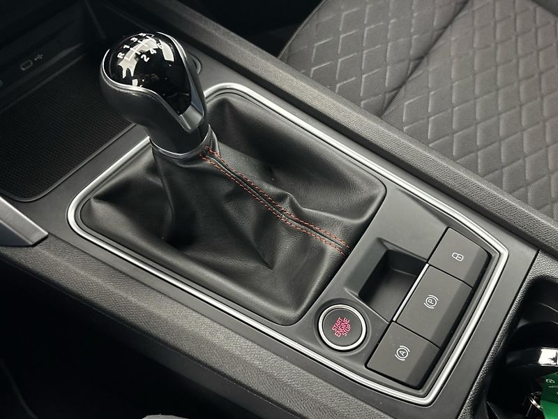 Seat Leon FR - fotka 20 z 28