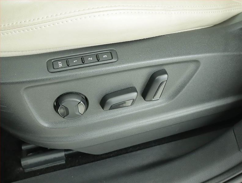 Škoda Kodiaq (2021) Laurin&Klement 2.0 TDI - fotka 17 z 18