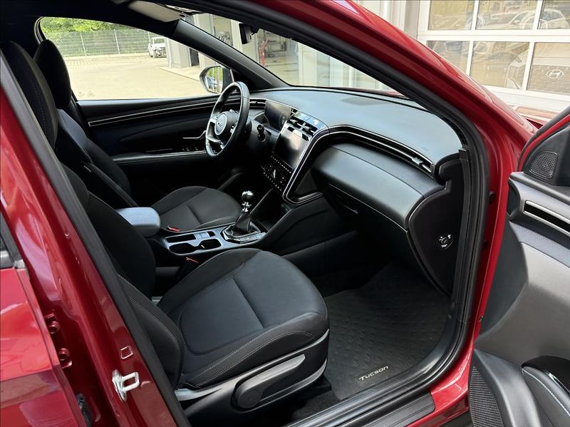 Hyundai Tucson 1,6 T-GDI HP  Smart Navi Sense - fotka 12 z 28