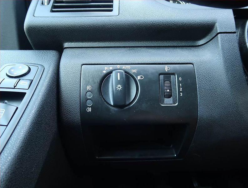 Mercedes-Benz Třídy A (2011) A 160, po STK, oblíbený vůz - fotka 15 z 16