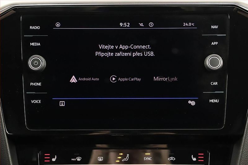 Volkswagen Passat (2020) 2.0 TDI - fotka 17 z 20
