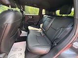 Jeep Compass (2022)  1.3 T-GDI Servis Knih 80th ČR - náhled 19