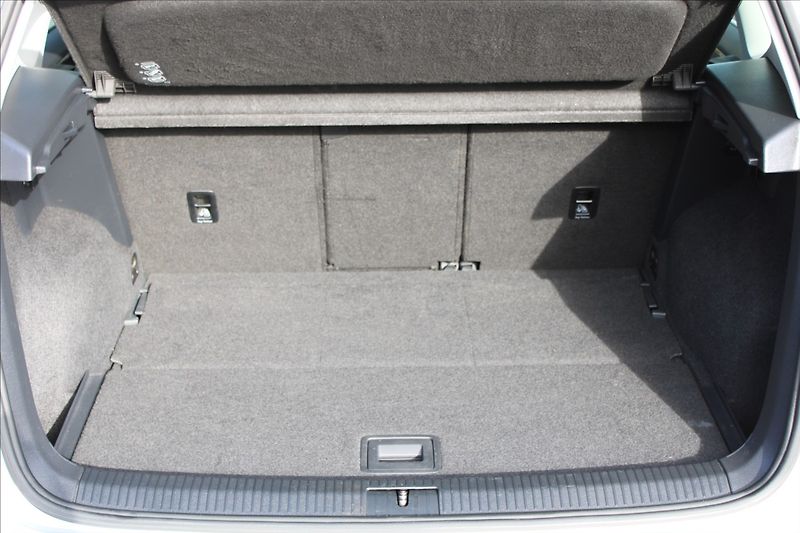 Volkswagen Golf Sportsvan 2,0 TDI  HIGHLINE - fotka 21 z 30