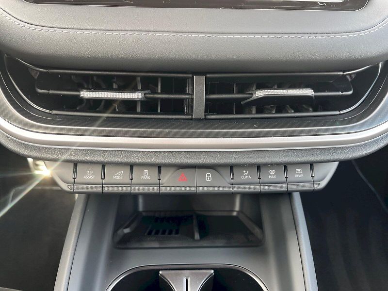 Škoda Elroq (2026) Sportline 85, 82 KWH 210 KW - fotka 34 z 34