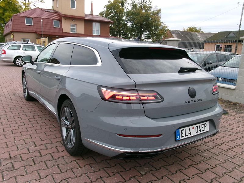 Volkswagen Arteon Shooting Brake (2023) 1,4TSI E-hybrid R-Line WEBASTO - fotka 8 z 62