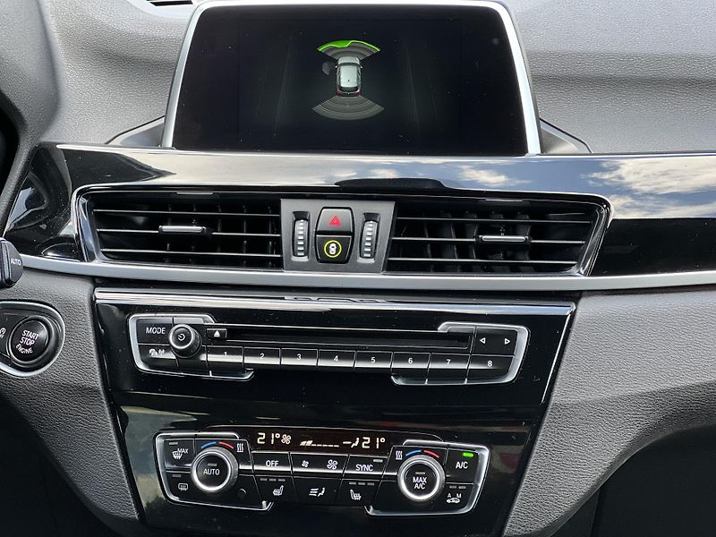 BMW X1 xDrive 20D AUTOMAT TEMPOMAT - fotka 23 z 47