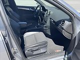 Audi A3 2,0 TDi 103kW*S-line*servis - náhled 29