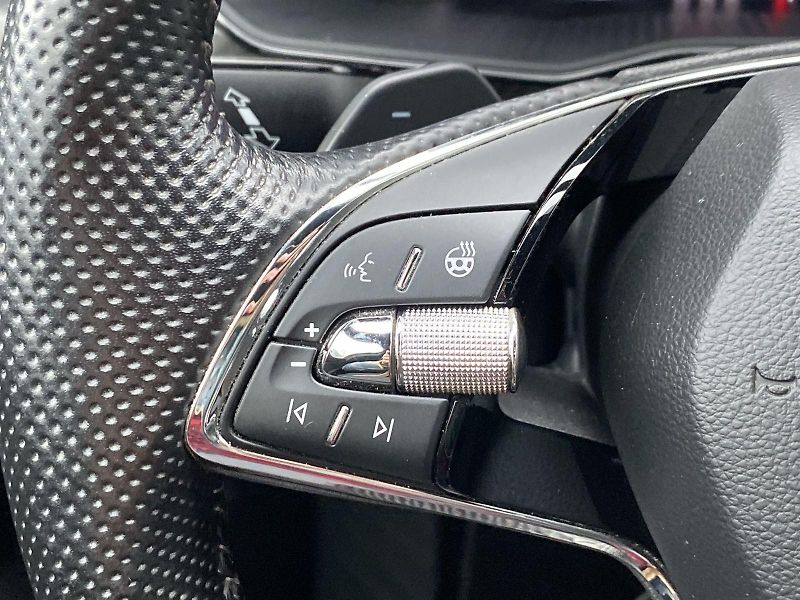 Škoda Superb (2023) Combi 2.0 TDI DSG Sportline - fotka 22 z 33