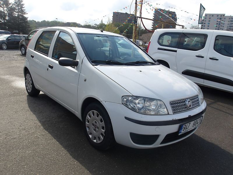 Fiat Punto 1,4i ČR 1.MAJ STK 07/2028 ! - fotka 5 z 21