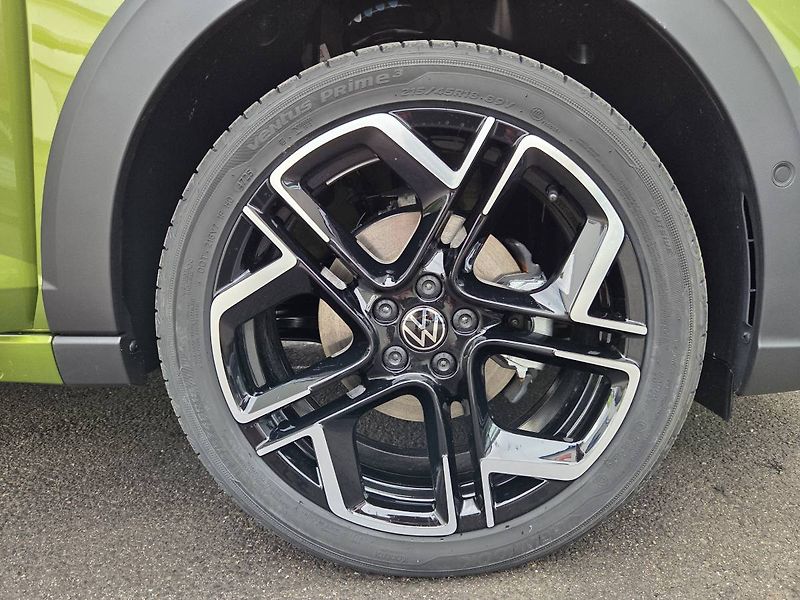 Volkswagen Taigo (2025) 1.5 TSI DSG R-Line - fotka 45 z 46