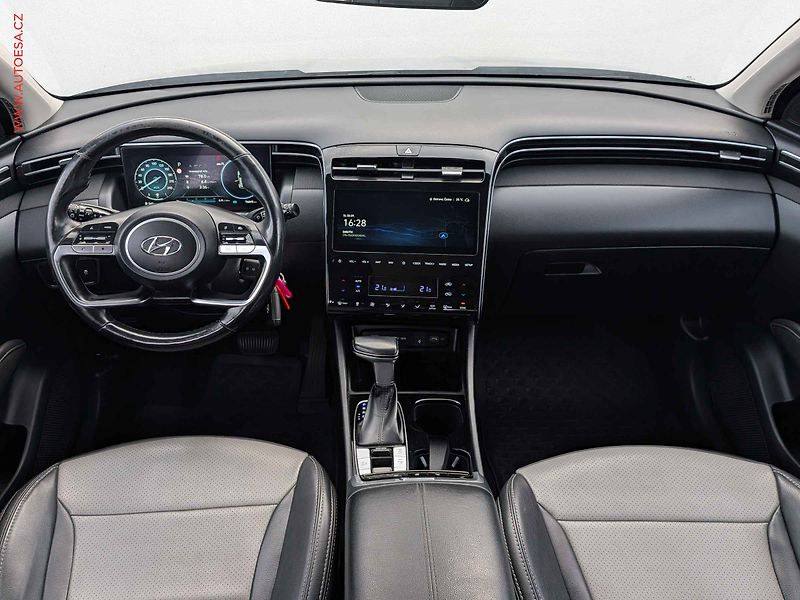 Hyundai Tucson (2022) 1.6 CRDi, ČR, AT, LED, navi - fotka 8 z 16