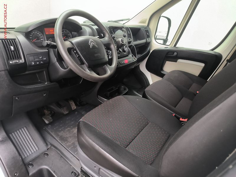 Citroën Jumper (2019) 2.2HDi L1H1, AC, stř.nosič - fotka 10 z 19