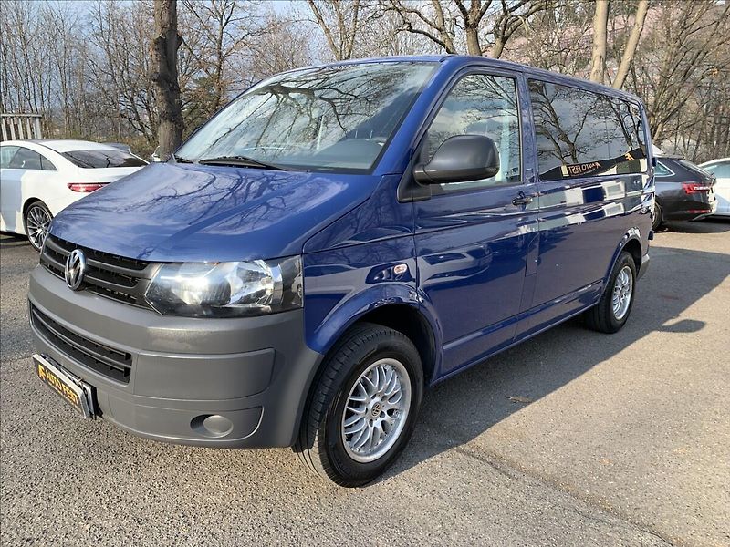 Volkswagen Transporter 2,0 TDI 62KW 2.6T,ČR - fotka 1 z 15