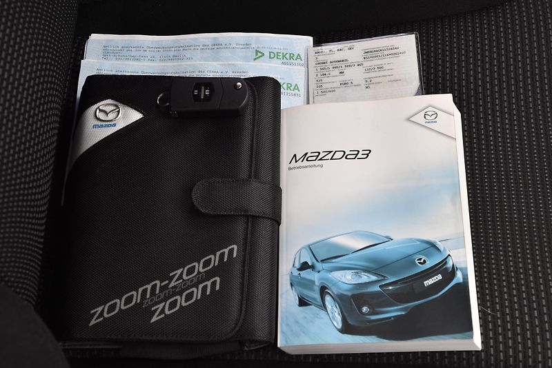 Mazda 3 2.2 MZR-CD 6st,KLIMA,TEMP,ALU - fotka 39 z 40