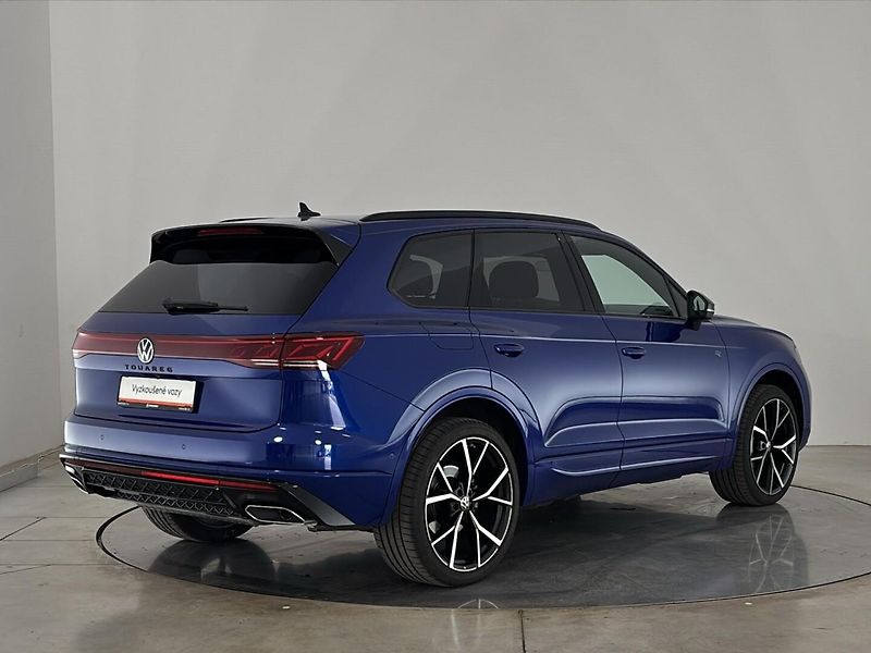 Volkswagen Touareg R-Line - fotka 2 z 31