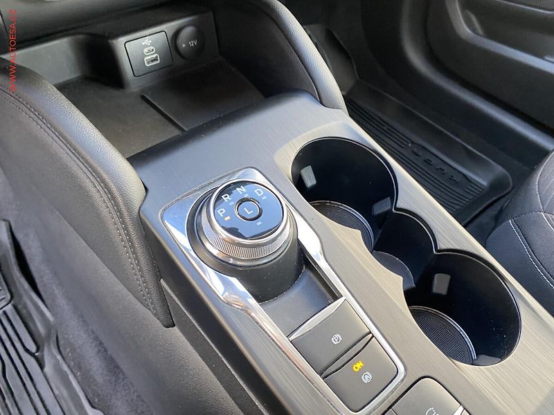 Ford Kuga (2022) 2.0 EcoBlue AWD, Titanium - fotka 18 z 19