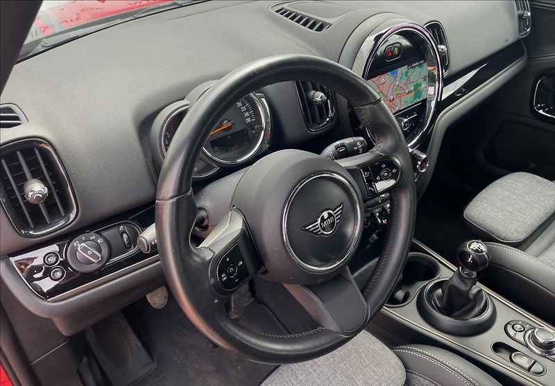 Mini Countryman 2,0 D,Cooper,100kW,STK 3/28,se - fotka 11 z 24