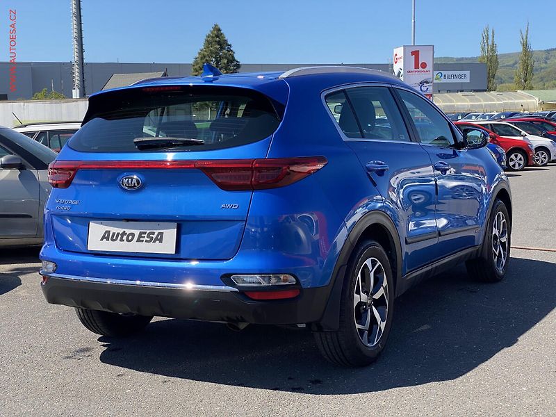 Kia Sportage (2018) 1.6 T-GDi 4x4, 2.maj,ČR - fotka 4 z 15