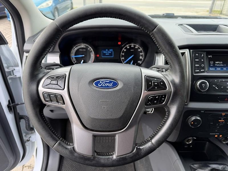 Ford Ranger XLT 2.2 TDCi 118 kW odp. DPH - fotka 15 z 17