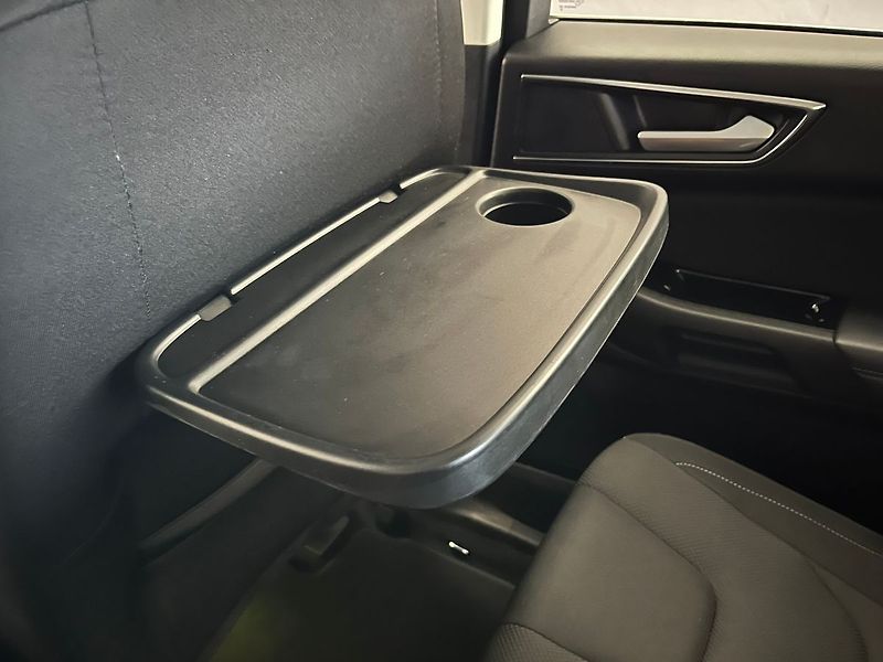 Ford S-MAX 2.0 EB Titanium manuál 7 míst - fotka 30 z 63
