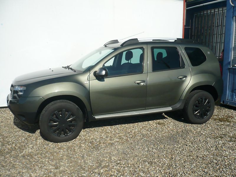 Dacia Duster 1.6i 77Kw 4x4 Klimatizace - fotka 3 z 26
