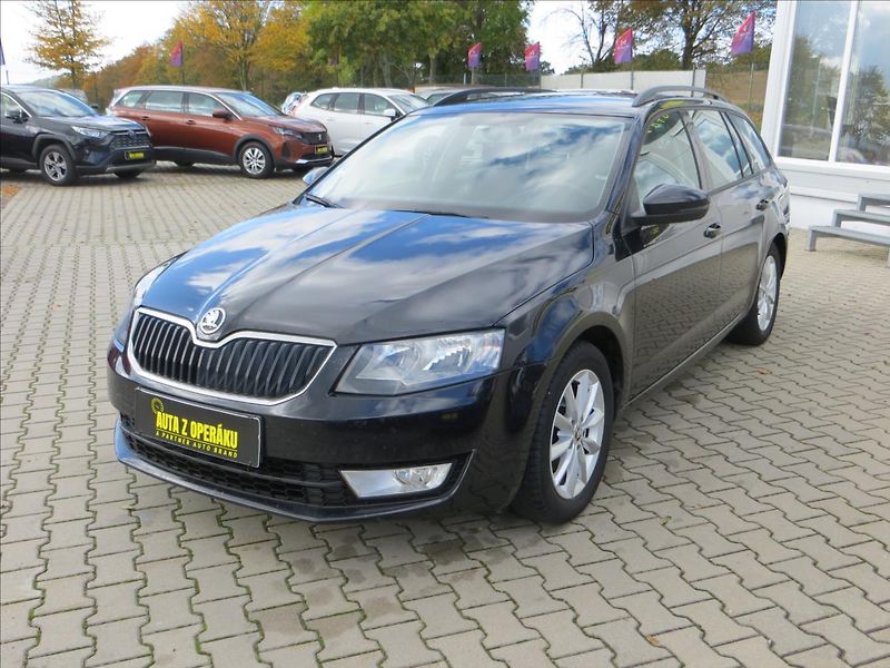 Škoda Octavia 1,2 TSI Ambition Plus DSG7 ČR - fotka 3 z 21