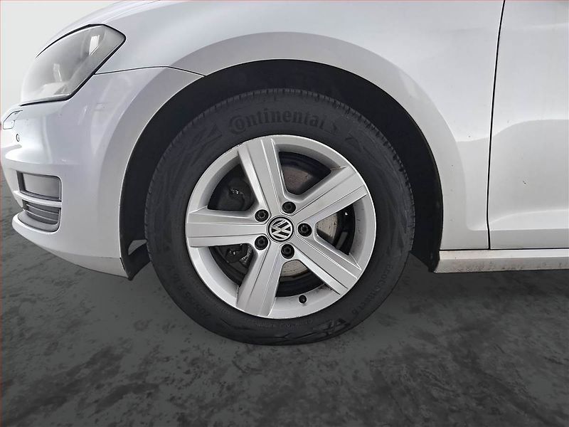 Volkswagen Golf (2014) 1.6 TDI, Serv.kniha, Tempomat - fotka 15 z 18