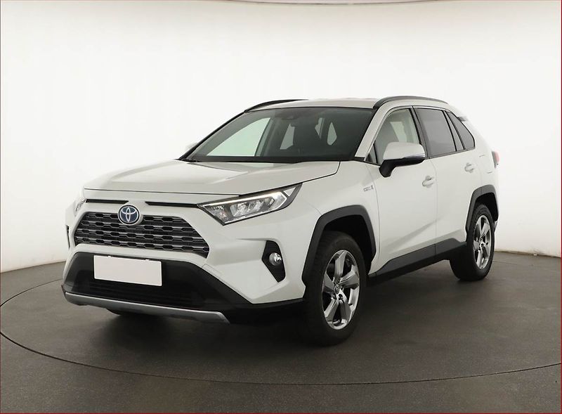 Toyota RAV4 (2021) Comfort 2.5 Hybrid - fotka 2 z 18