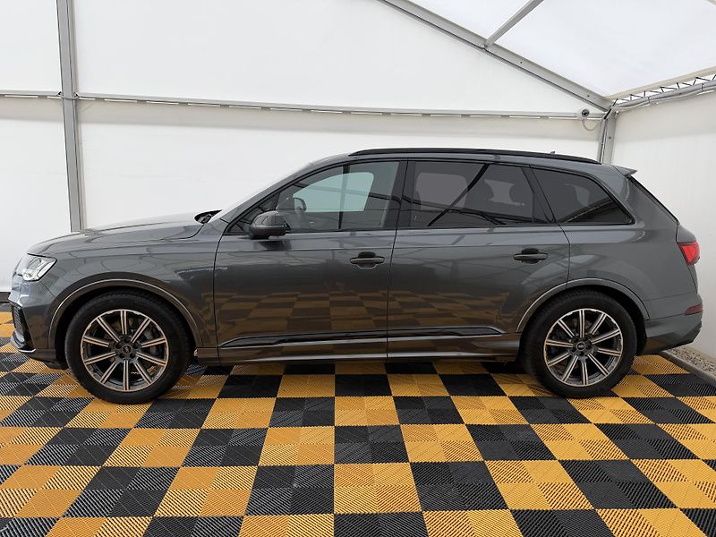 Audi Q7 3.0Tdi*210kw*CZ*DPH*7-M*S-Line - fotka 4 z 46