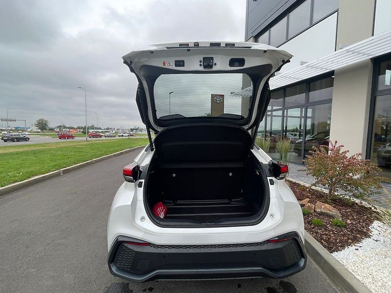 Toyota C-HR 2.0HEV, ČR, Executive, 2x pneu - fotka 22 z 32
